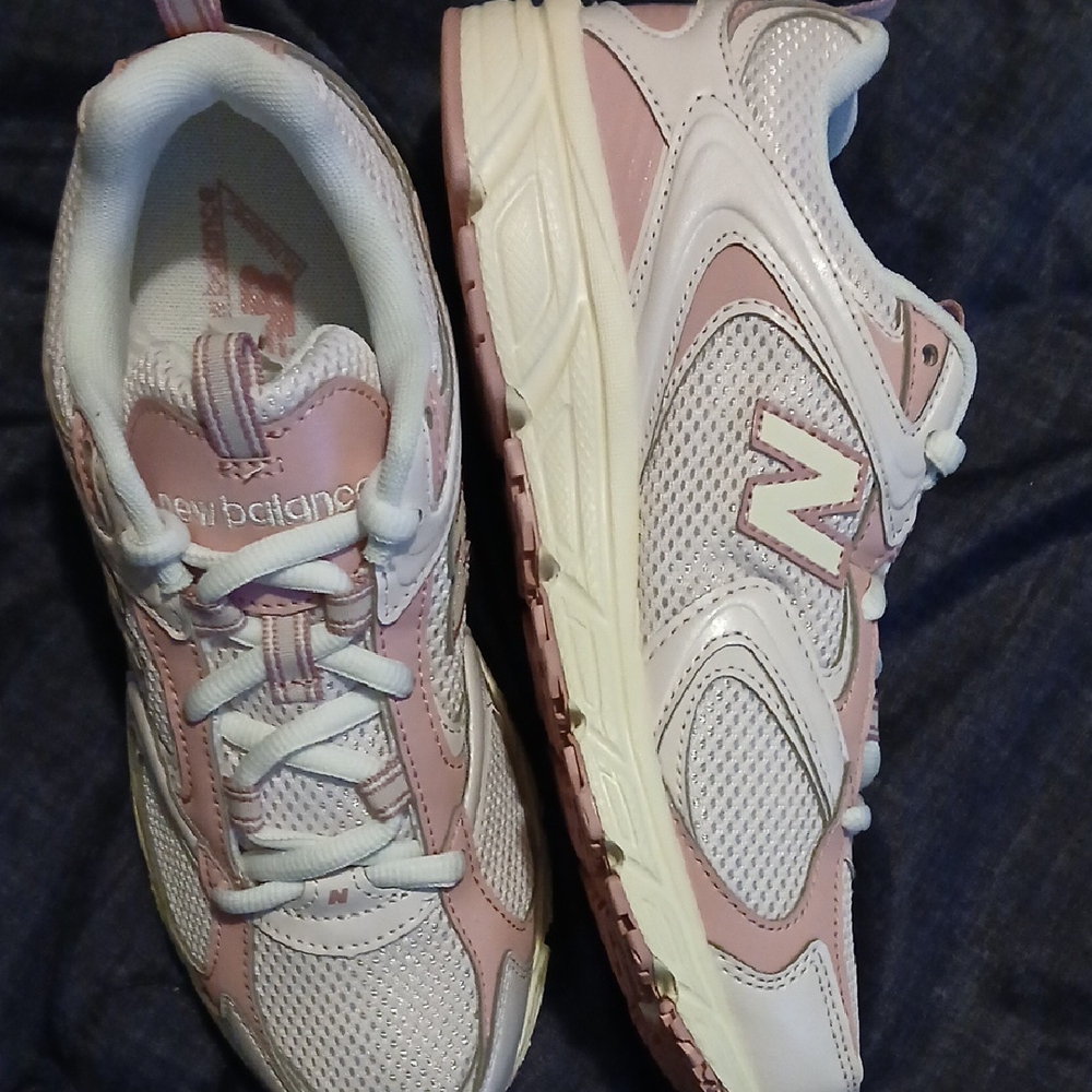 Women's New Balance Pink 408 Sneakers